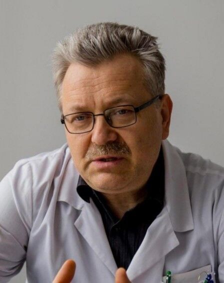 Doctor Urologist Mateusz Pertkiewicz
